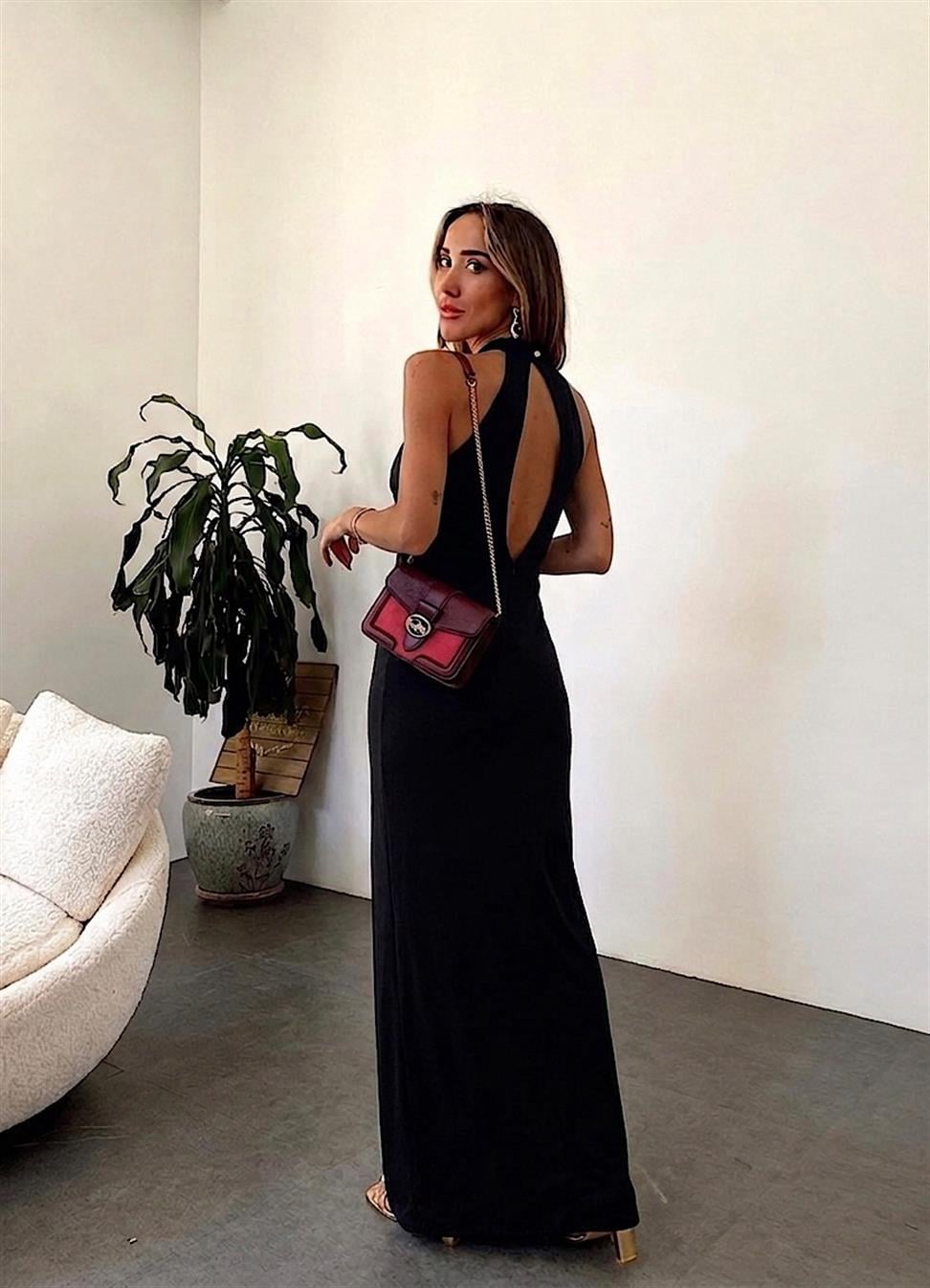 Nina Halter Yaka Gold Aksesuarlı Maxi Elbise Siyah