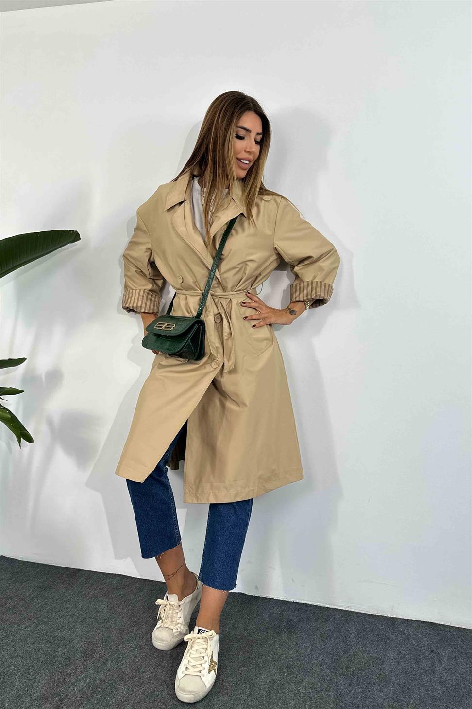 Önden Düğme Tasarım Oversize Kadın Trençkot Bej