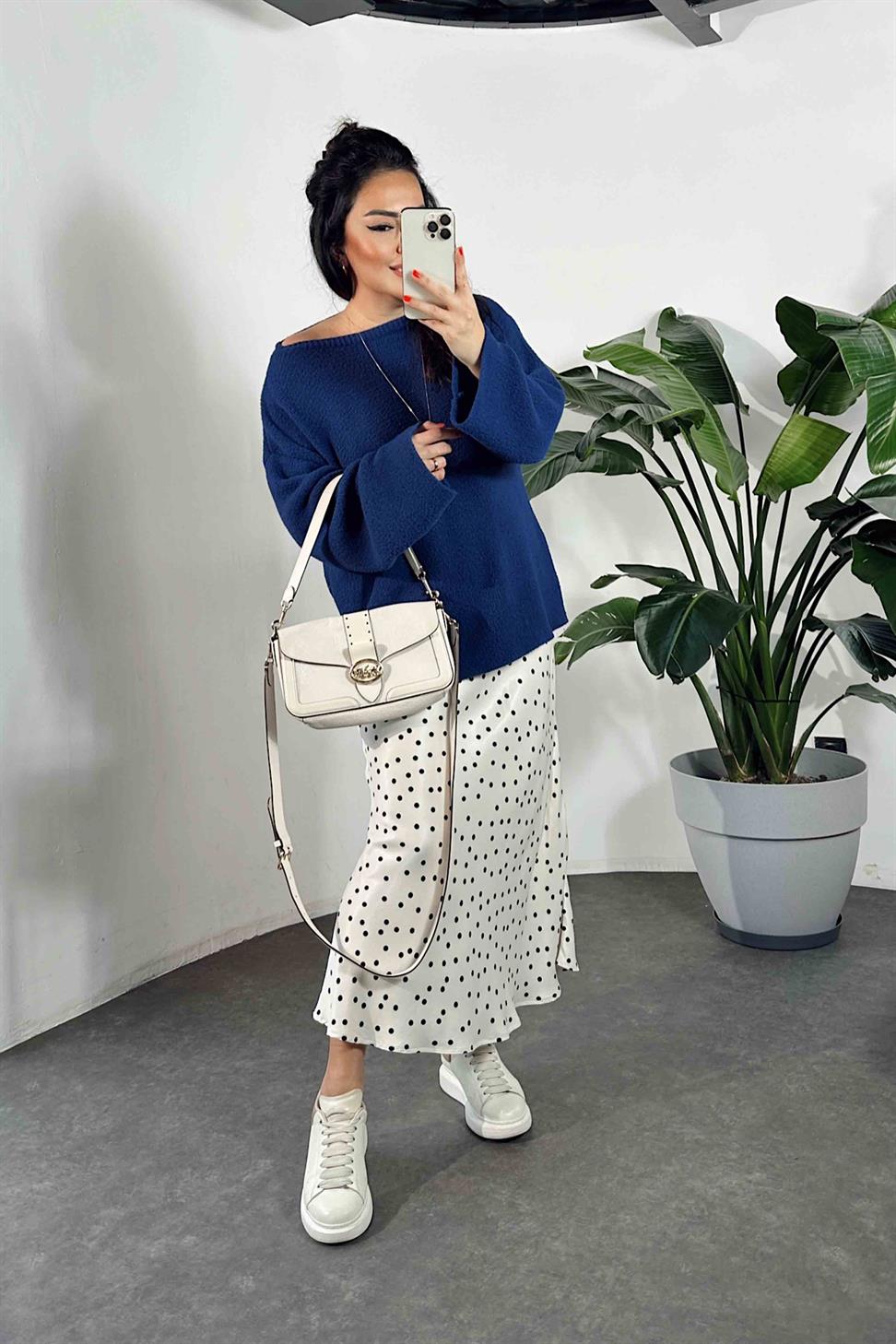 Orjinal Marka Puantiyeli Saten Etek Ekru