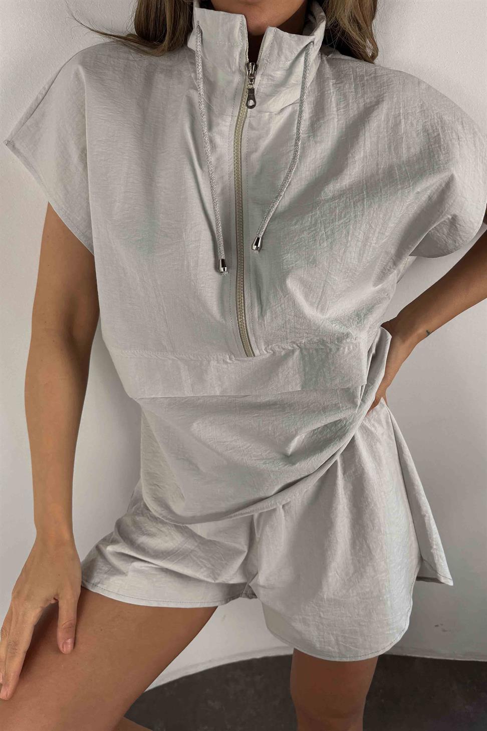 Paraşüt Kumaş Şortlu Kadın Takım Gri