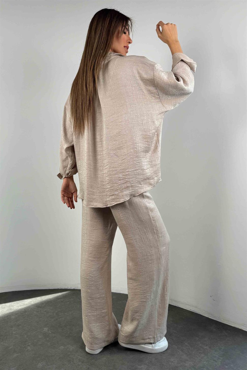 Parlak Kumaş İkili Kadın Takım Bej