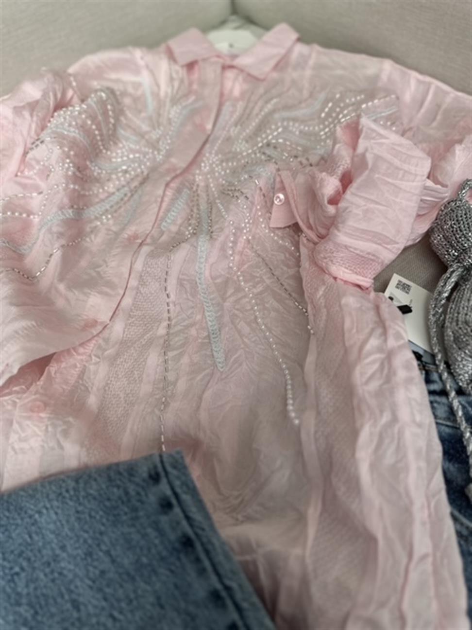 Pembe Boncuk İşleme Çesil Gömlek