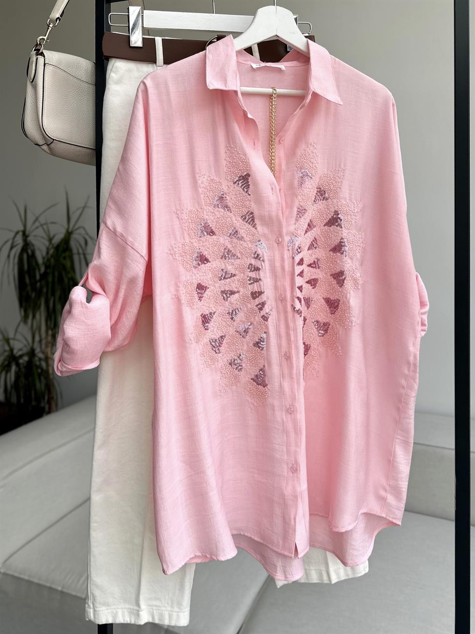 Pembe Serpme Boncuk ve Pul İşlemeli Eftelya Gömlek