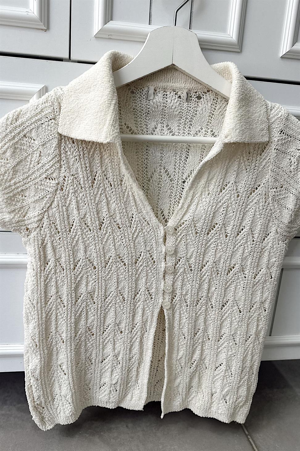 Polo Yaka Düğmeli Triko Bluz Ekru