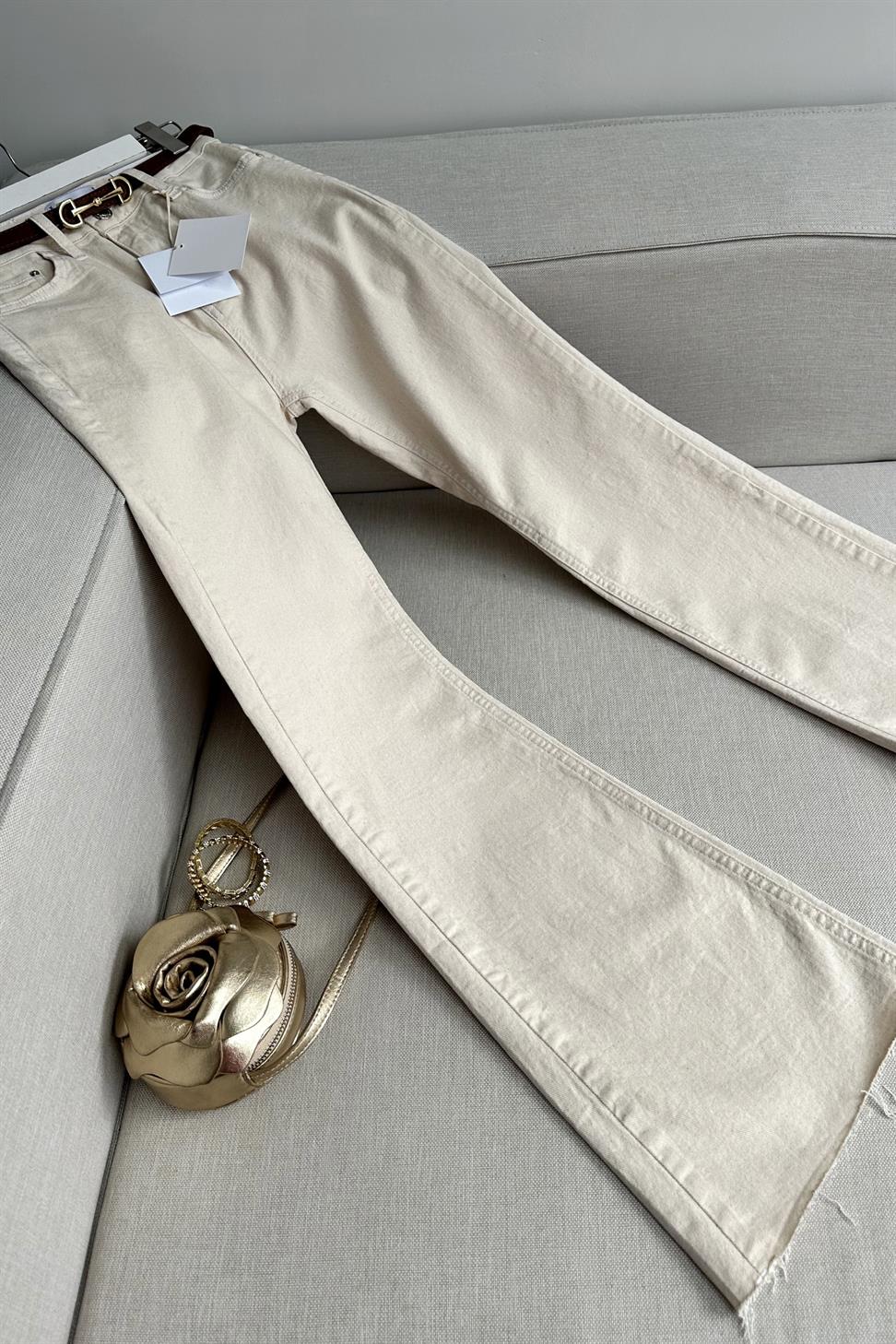 Premium Dokulu Yüksek Bel Yarı İspnayol Jean Pantolon Bej