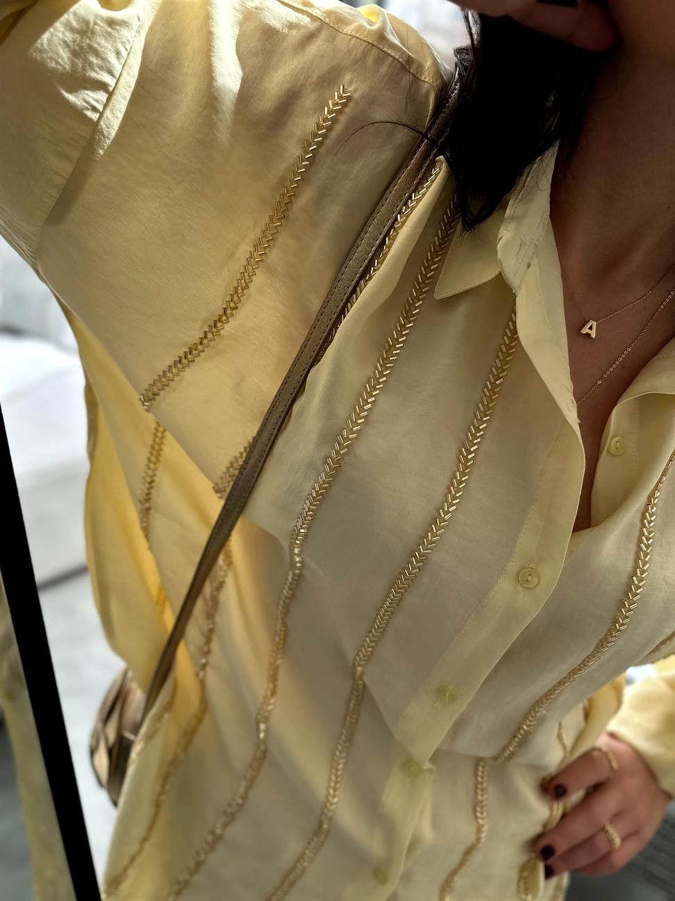 Premium Kalite Boncuk İşleme Rahat Kesim Gömlek Sarı