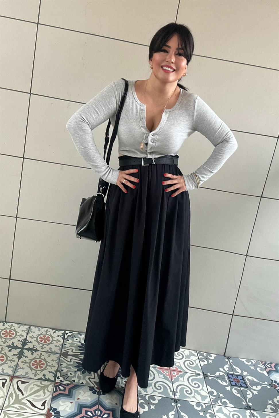Premium Kalite Düğme Detaylı Fitilli Crop Bluz Gri