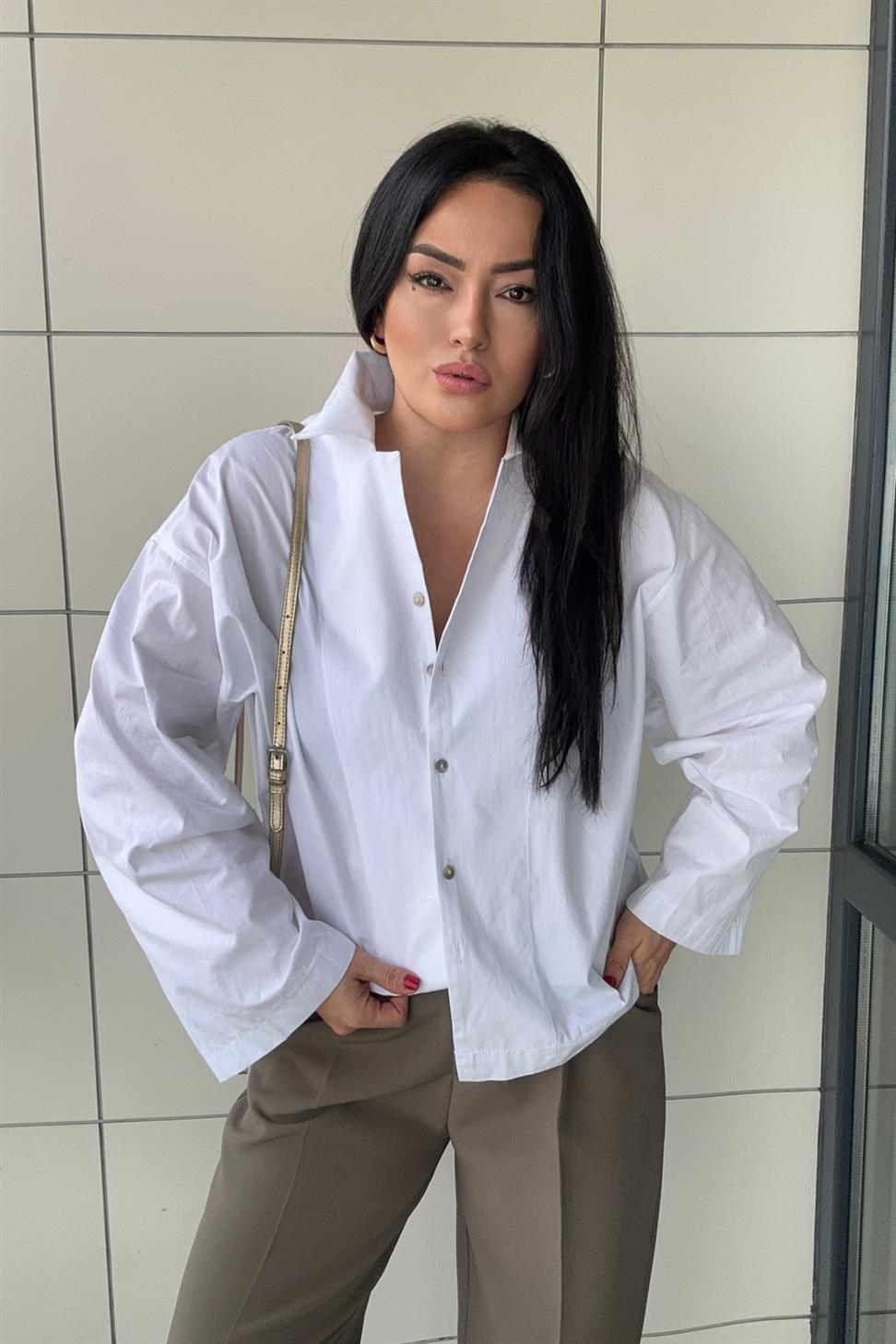 Premium Kalite Geniş Kol Detaylı Oversize Gömlek Beyaz