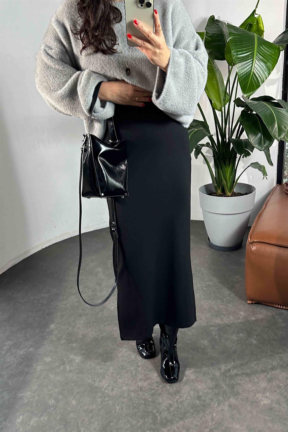 Premium Kalite Likralı Çift Yırtmaç Kalem Kadın Etek Siyah