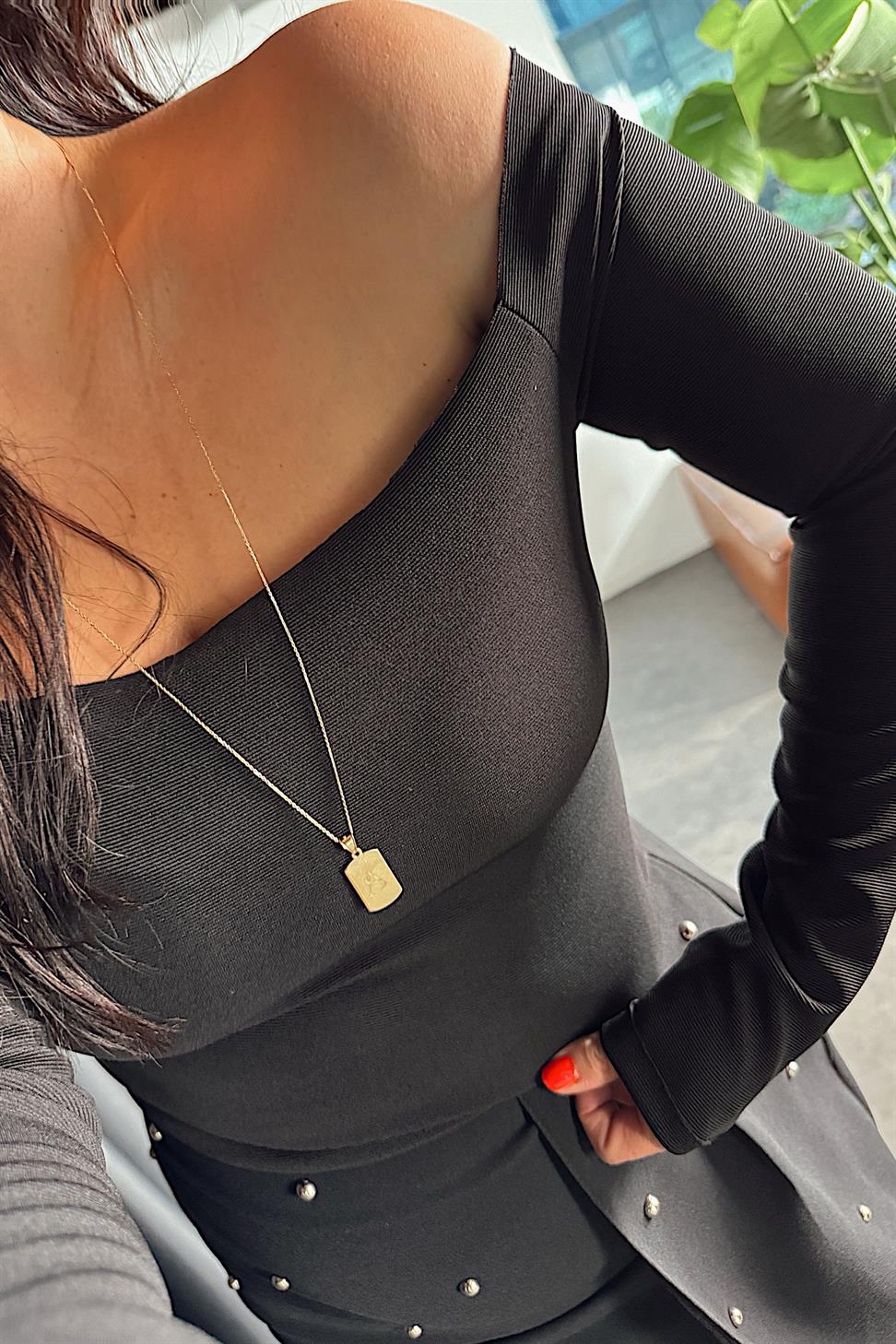 Premium Kalite Madonna Yaka Crop Bluz Siyah
