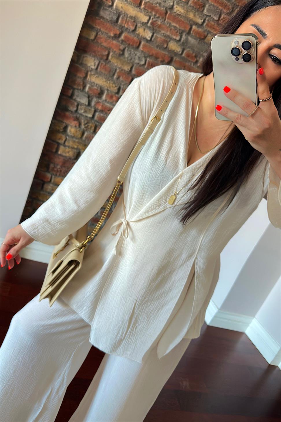 Premium Kalite Önden Bağlamalı Kimono Takım İnci Tozu