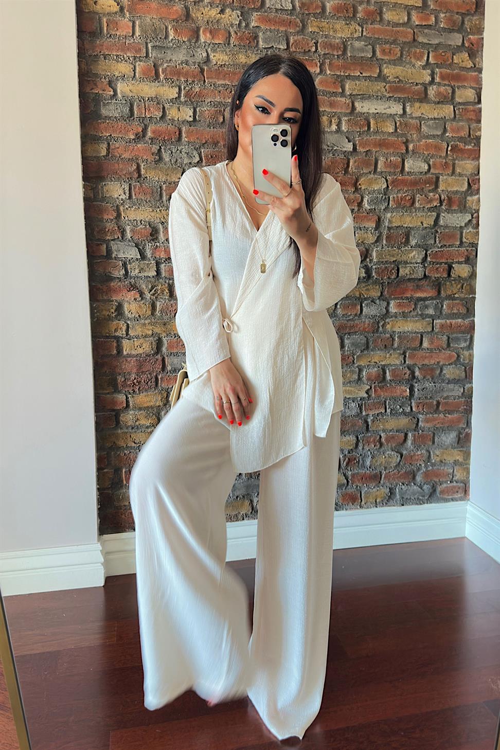 Premium Kalite Önden Bağlamalı Kimono Takım İnci Tozu