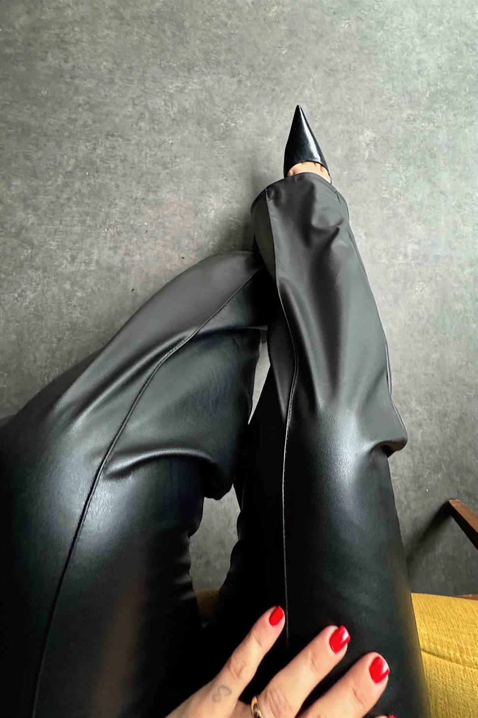 Premium Kalite Önü Çimalı Şardonlu Kadın Deri Pantolon Siyah