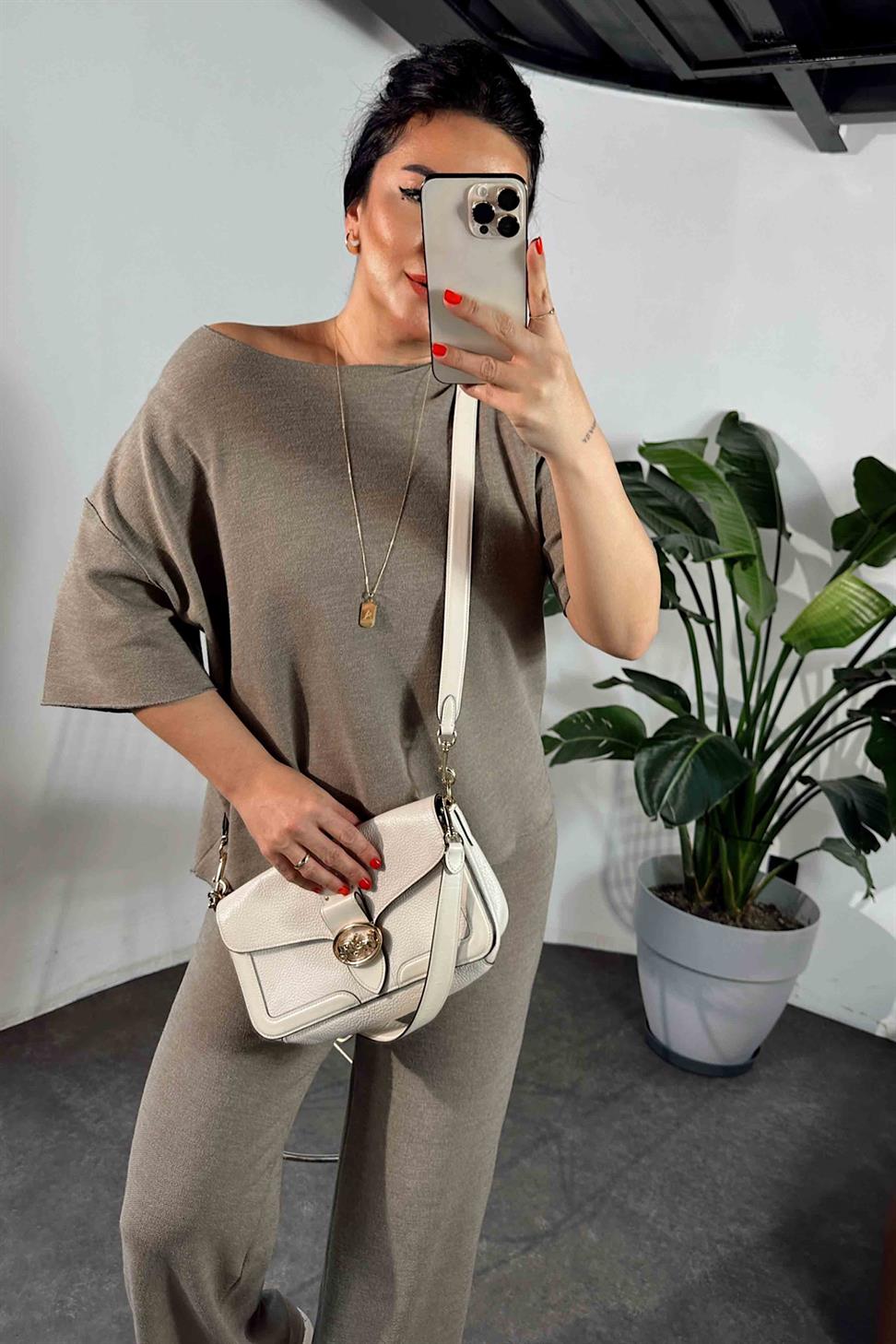 Premium Kalite Özel Dokuma Pike Takım Vizon