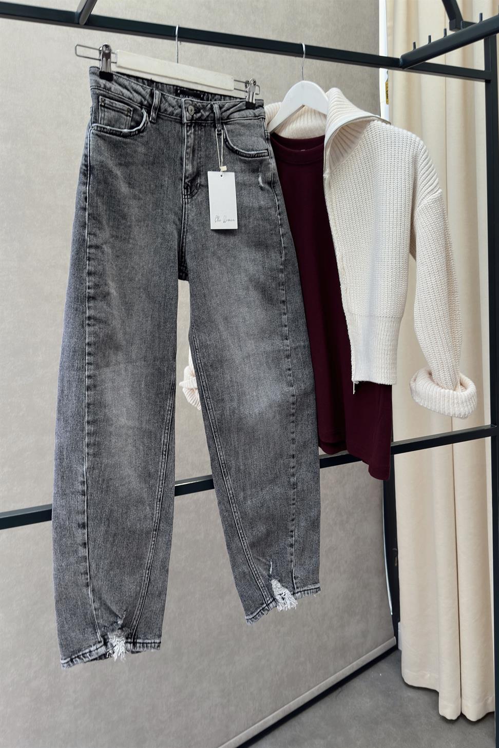 Premium Kalite Paçası Tasarım Mom Jean Pantolon Gri