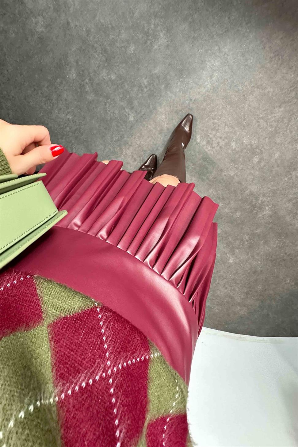 Premium Kalite Pliseli Deri Etek Bordo