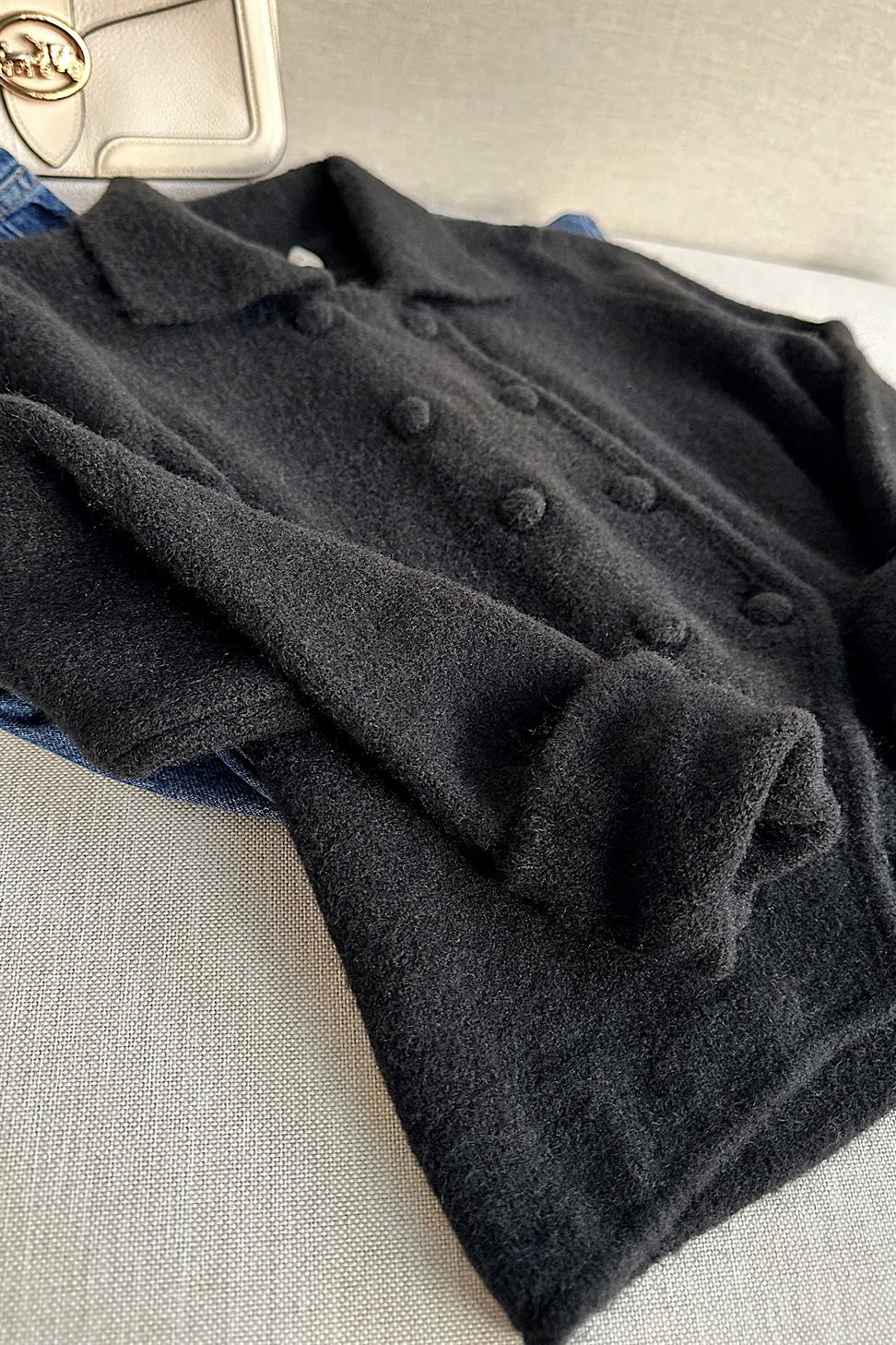 Premium Kalite Polo Yaka Düğme Detaylı Yumuşak Triko Hırka Siyah