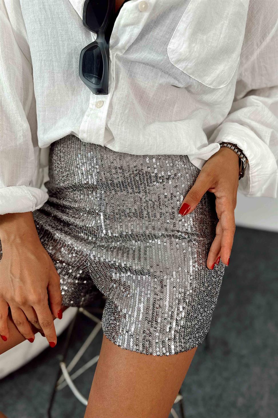 Premium Kalite Pul Payet Tasarım Kadın Şort Gri