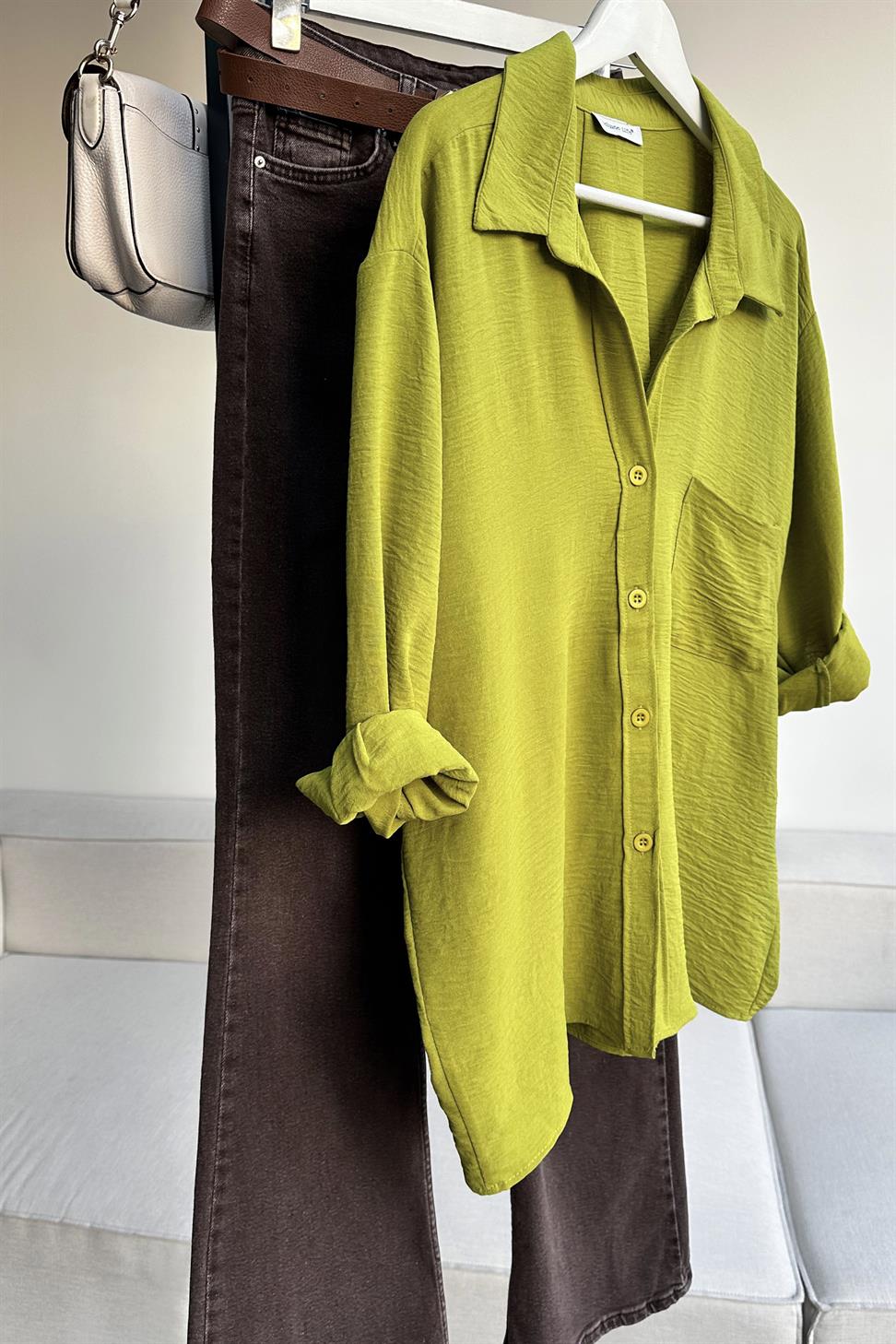 Premium Kalite Yumuşak Dokulu Cep Detaylı Oversize Gömlek Fıstık Yeşil