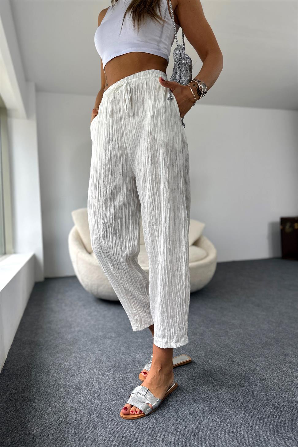 Premium Seri Gofre Kumaş Cepli Şalvar Pantolon Beyaz
