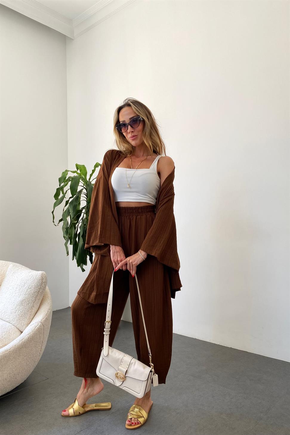 Premium Seri Gofre Kumaş Kimono Takım Acı Kahve