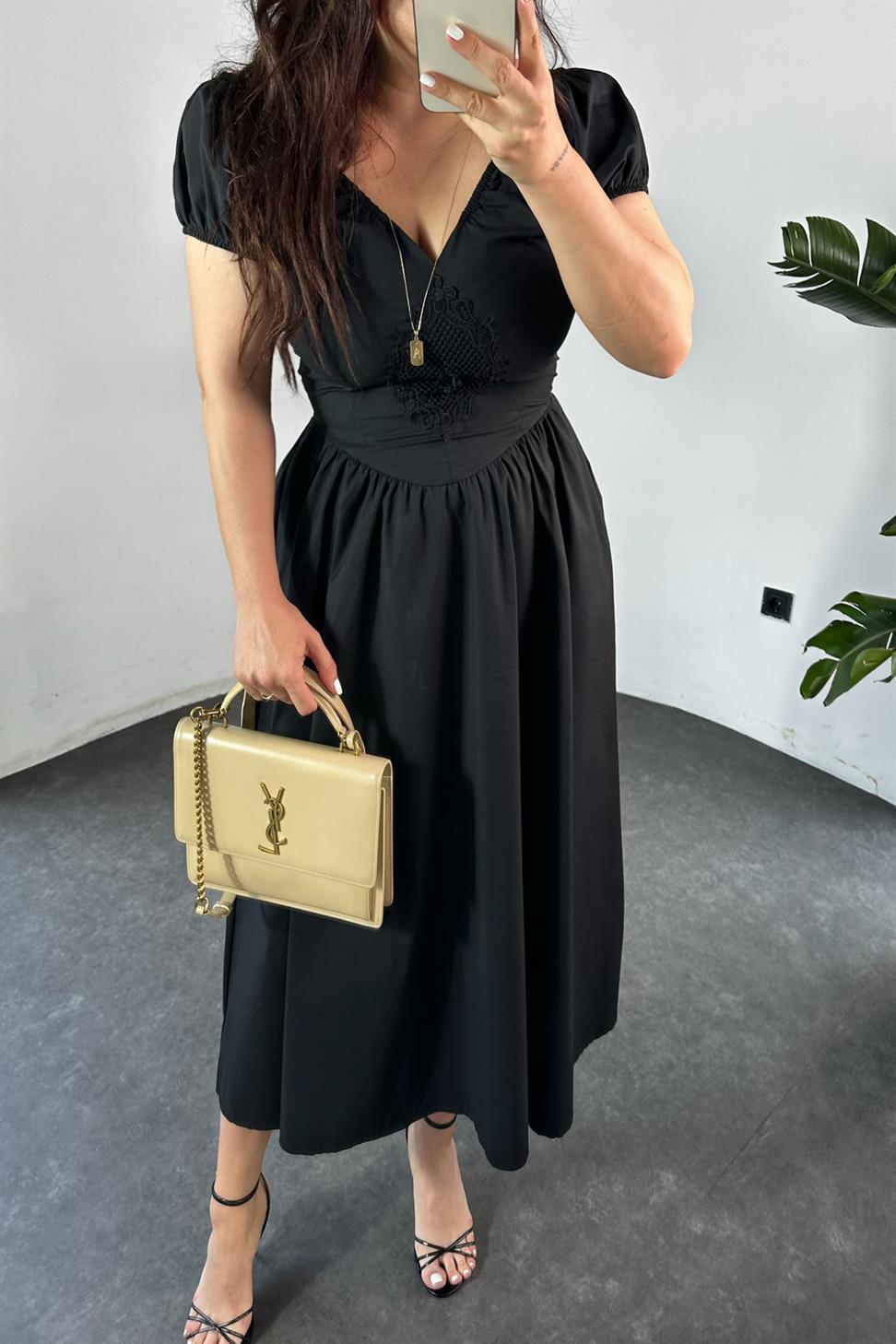 Premium Seri Nakış Detaylı Tasarım Elbise Siyah