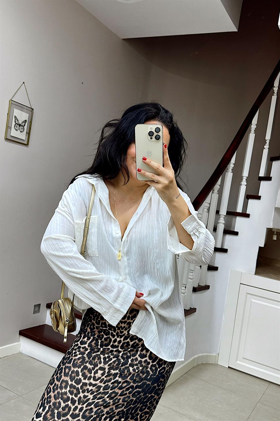 Premium Seri Tek Cepli Gofre Kumaş Gömlek Beyaz