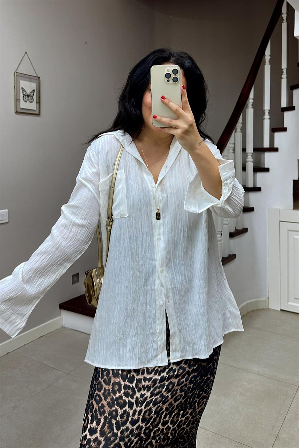 Premium Seri Tek Cepli Gofre Kumaş Gömlek Beyaz