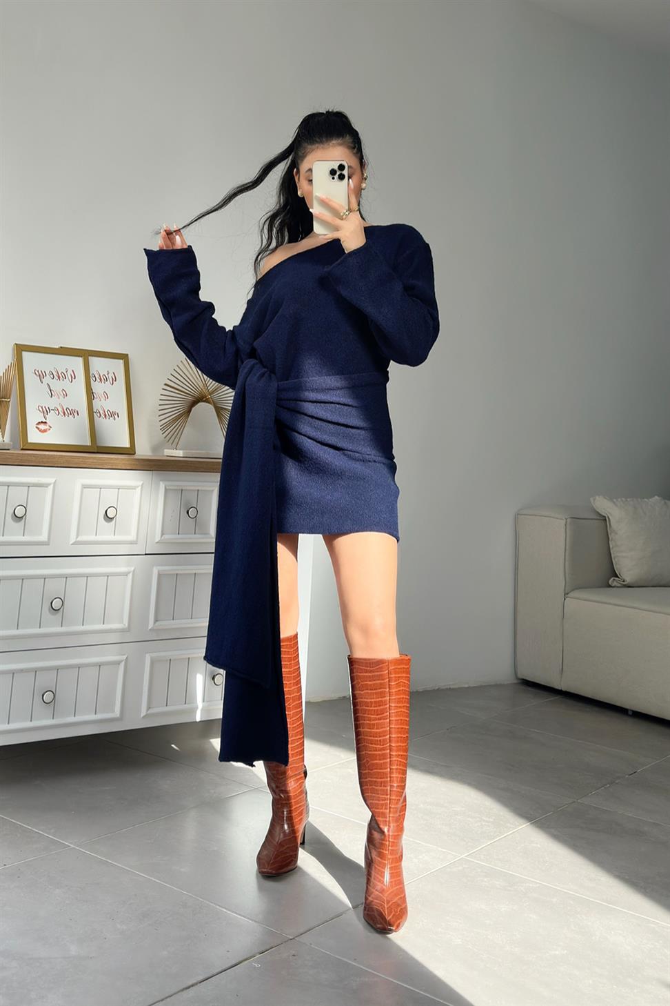 Premium Seri Tek Omuz Kuşak Detaylı Mini Triko Elbise Lacivert