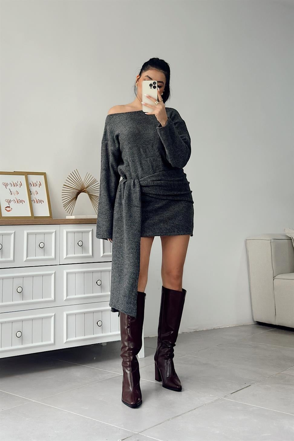 Premium Seri Tek Omuz Kuşak Detaylı Mini Triko Elbise Antrasit