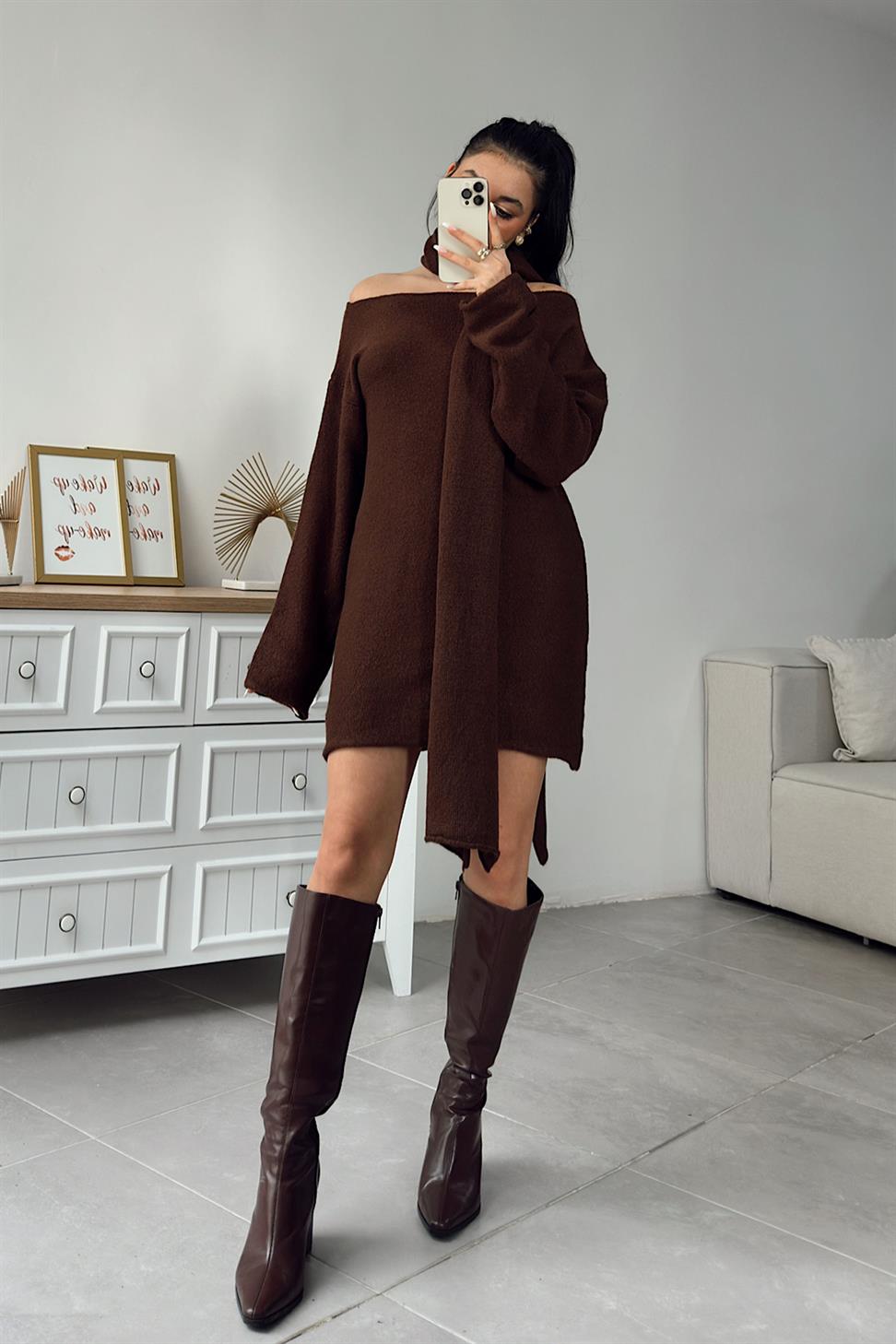 Premium Seri Tek Omuz Kuşak Detaylı Mini Triko Elbise Acı Kahve