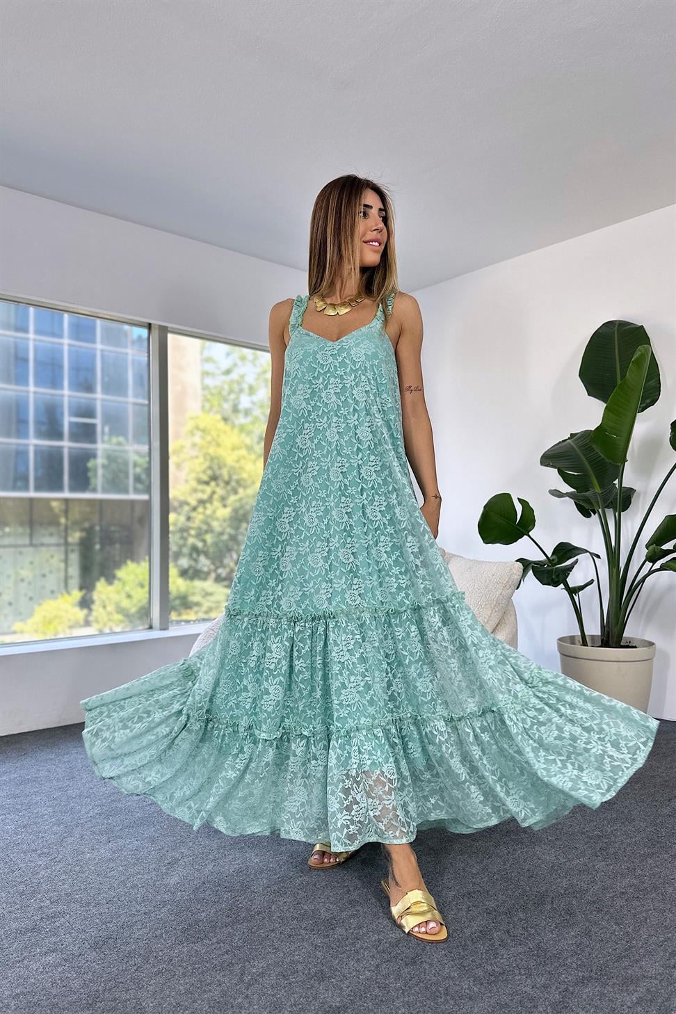 Premium Seri Tül Kumaş Askılı Maxi Elbise Mint