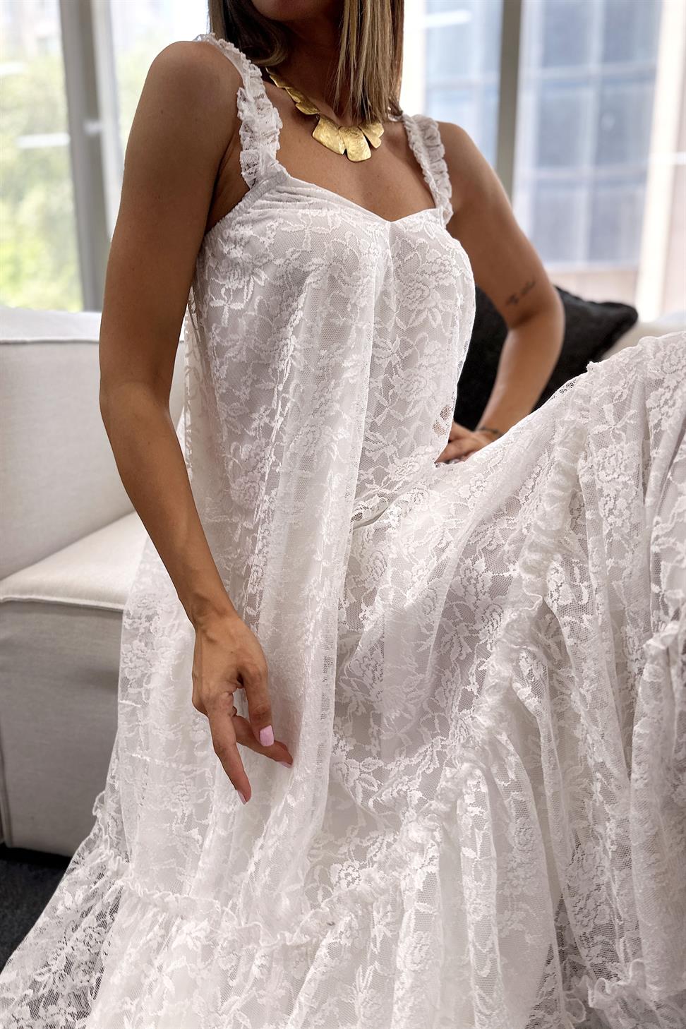 Premium Seri Tül Kumaş Askılı Maxi Elbise Beyaz