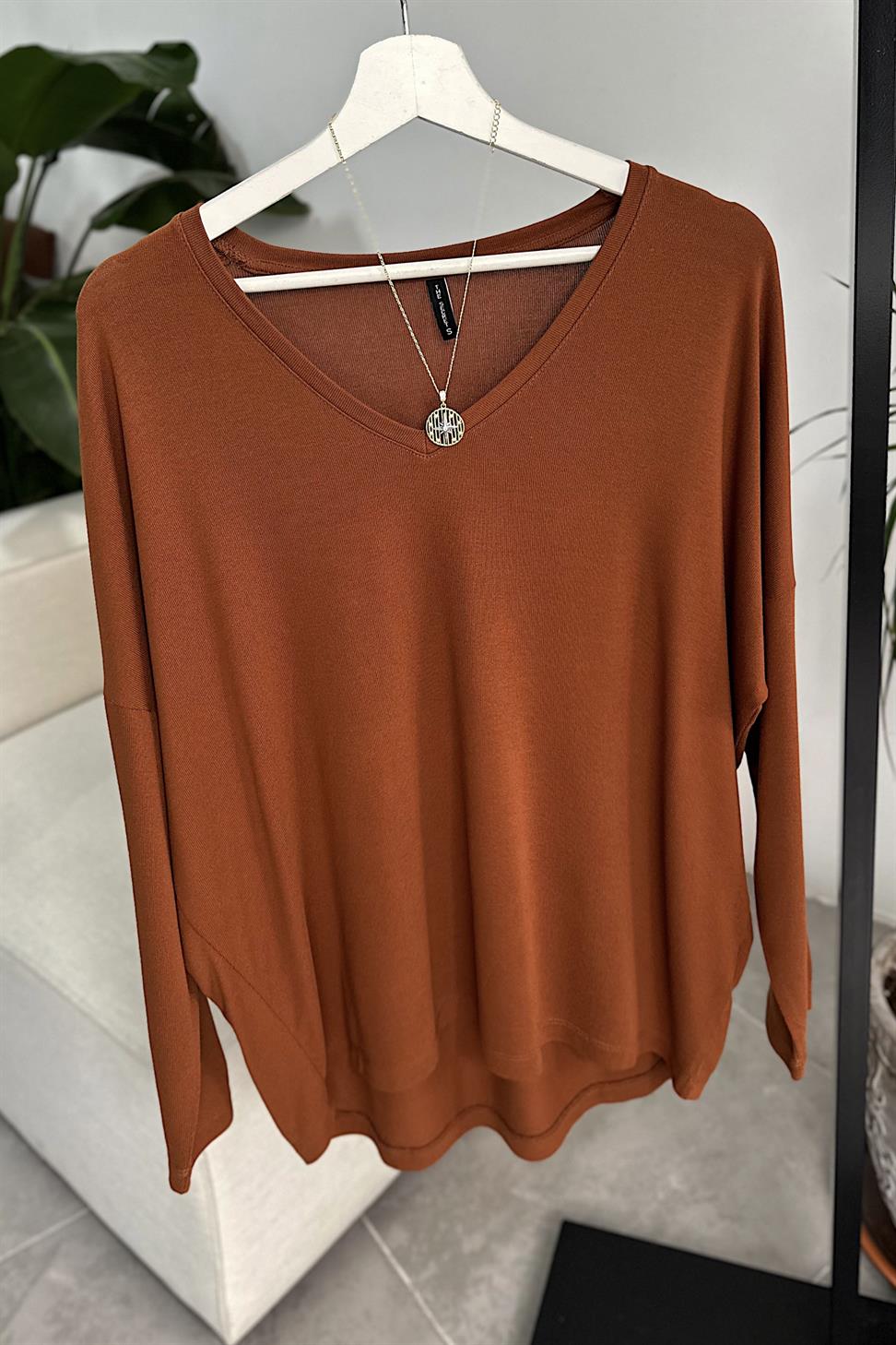 Premium Seri V Yaka Basic Bluz Kiremit