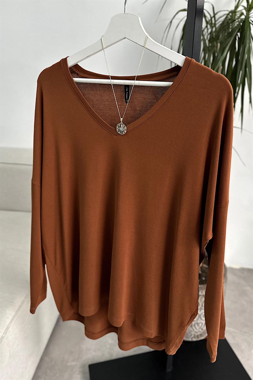 Premium Seri V Yaka Basic Bluz Kiremit
