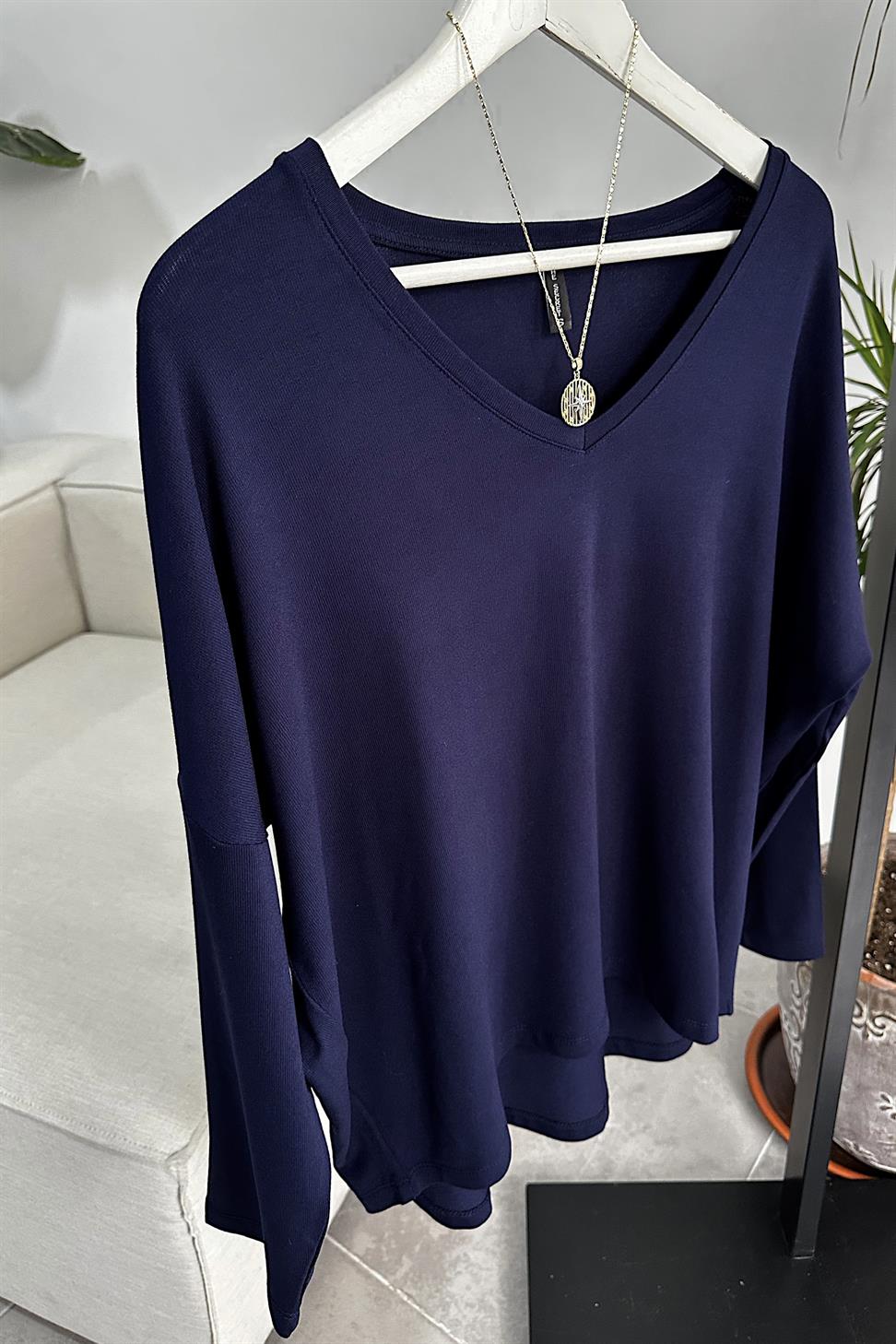 Premium Seri V Yaka Basic Bluz Lacivert