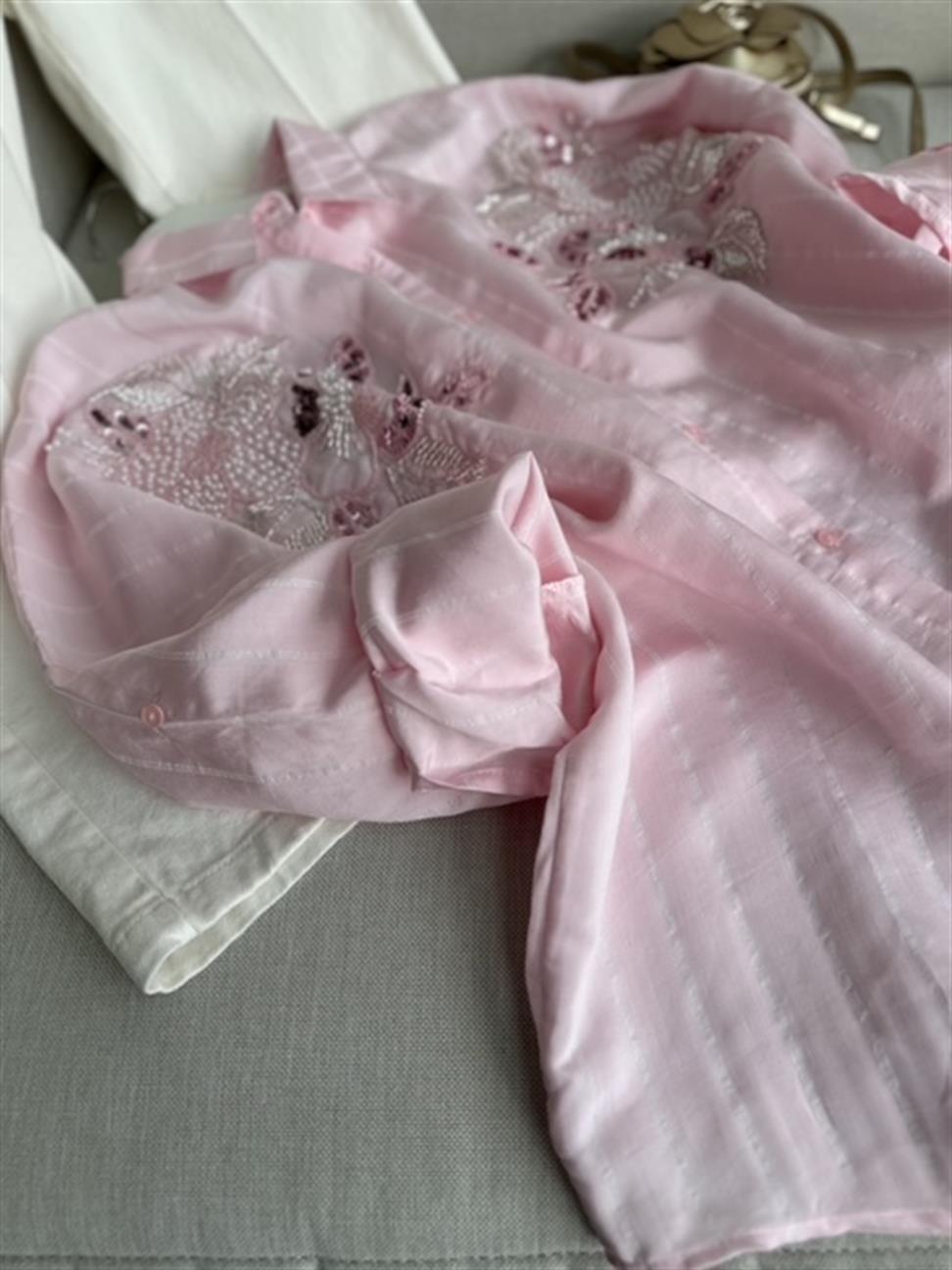 Pul ve Boncuk İşlemeli Flora Gömlek Pembe