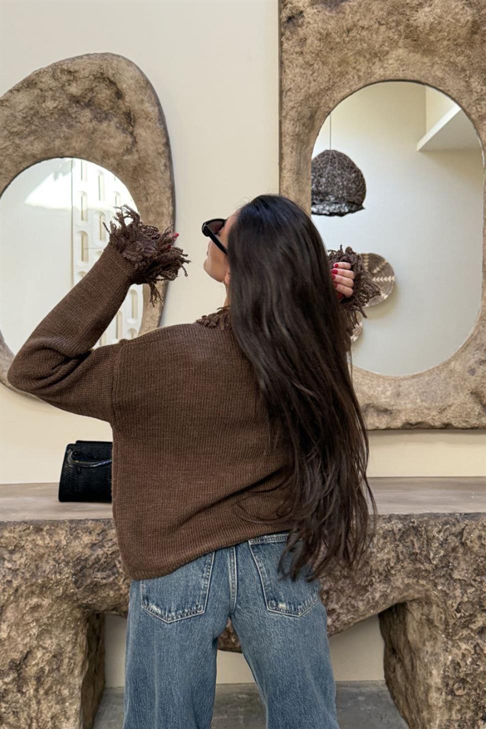 Püskül Detaylı Triko Hırka Acı Kahve