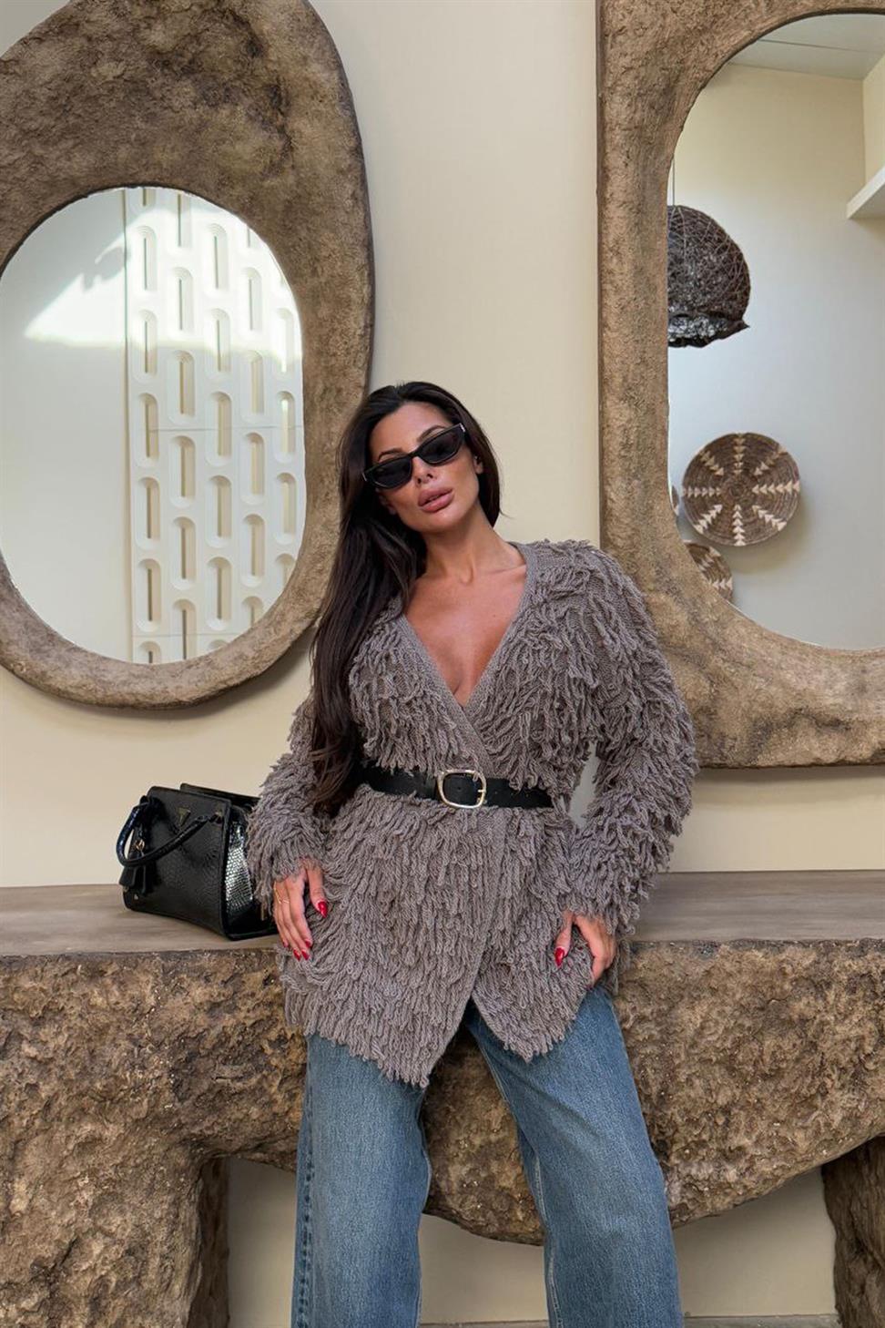 Püsküllü Kısa Hırka Vizon