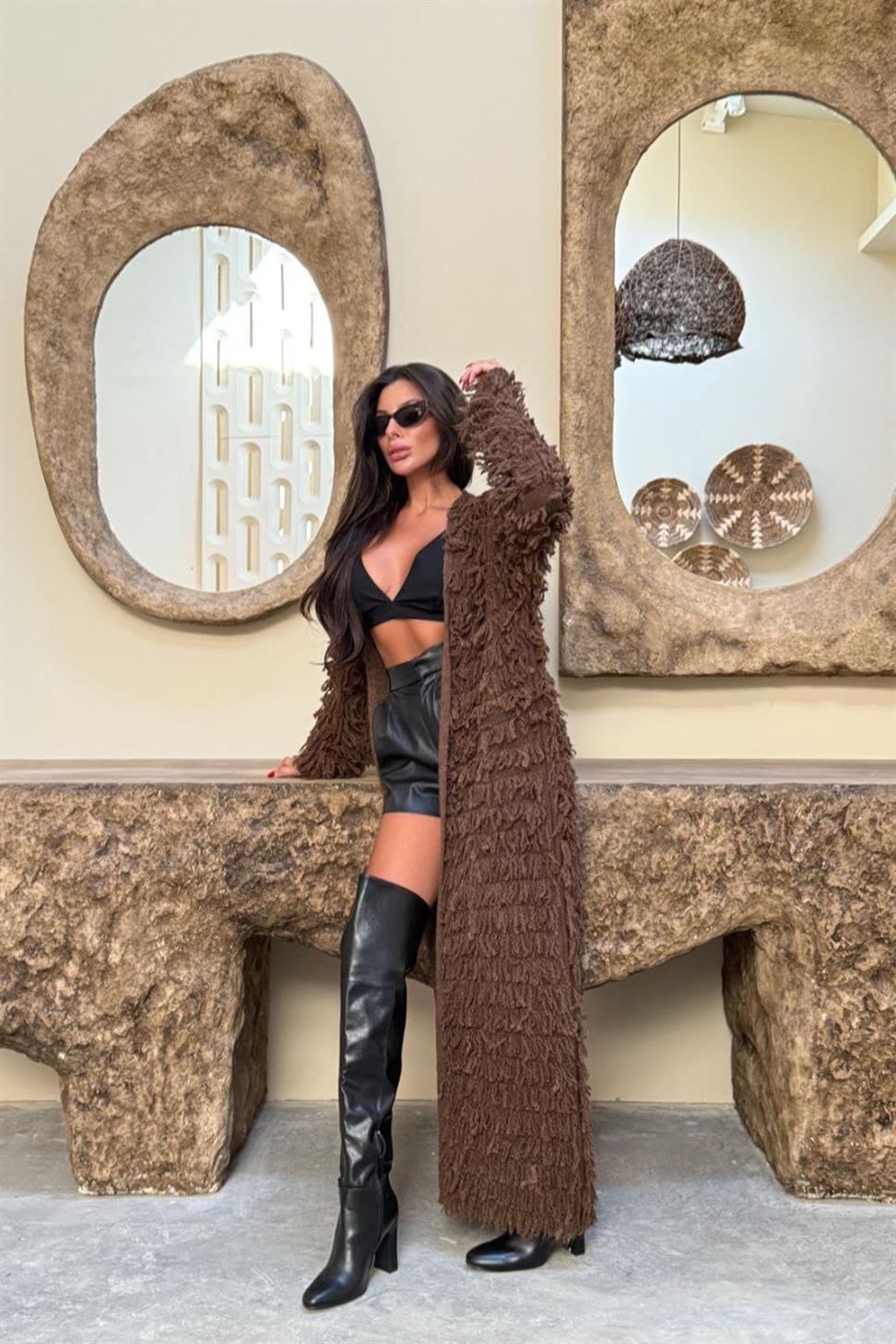 Püsküllü Uzun Hırka Acı Kahve