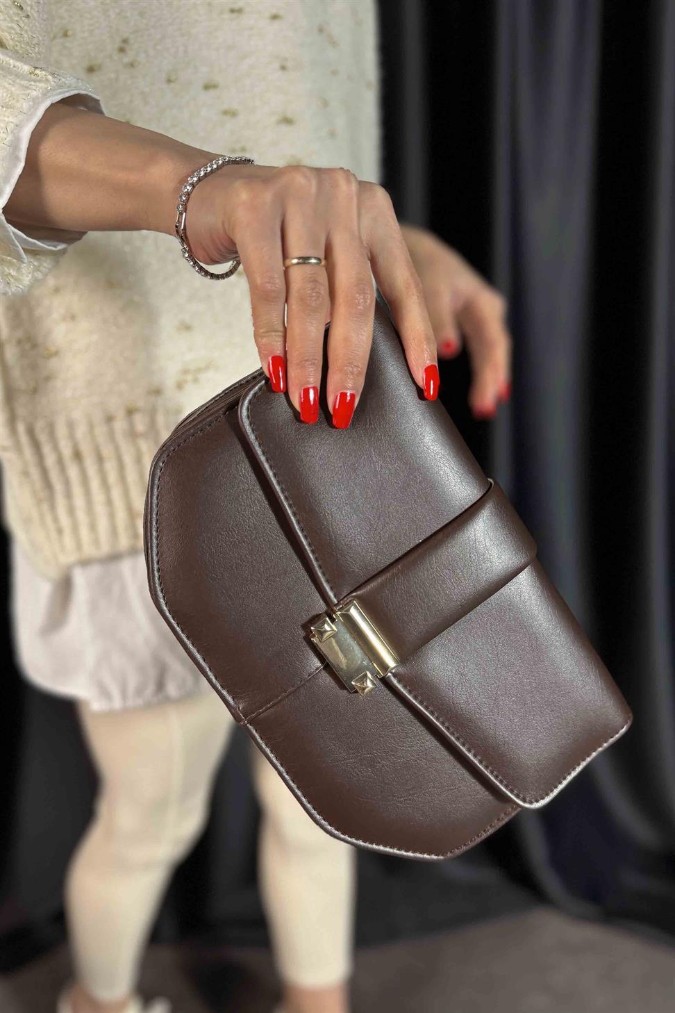 Roma Model El Ve Kadın Omuz Çantası Bitter Kahve