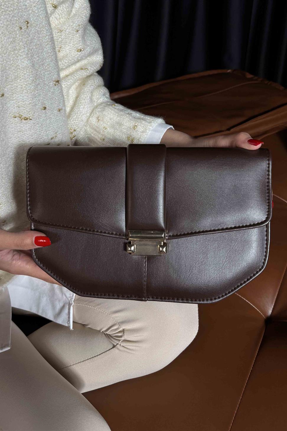 Roma Model El Ve Kadın Omuz Çantası Bitter Kahve