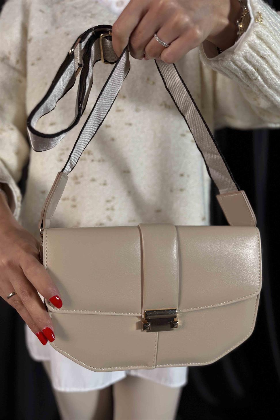 Roma Model El Ve Kadın Omuz Çantası Taş