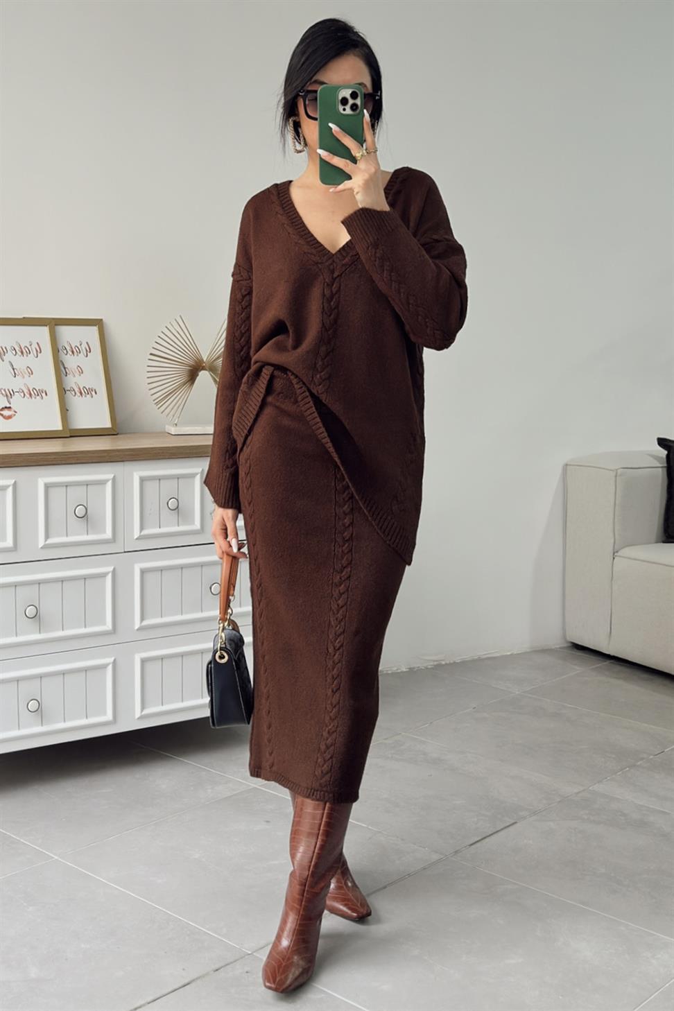 Saç Örgü Detaylı Etekli Triko Takım Acı Kahve