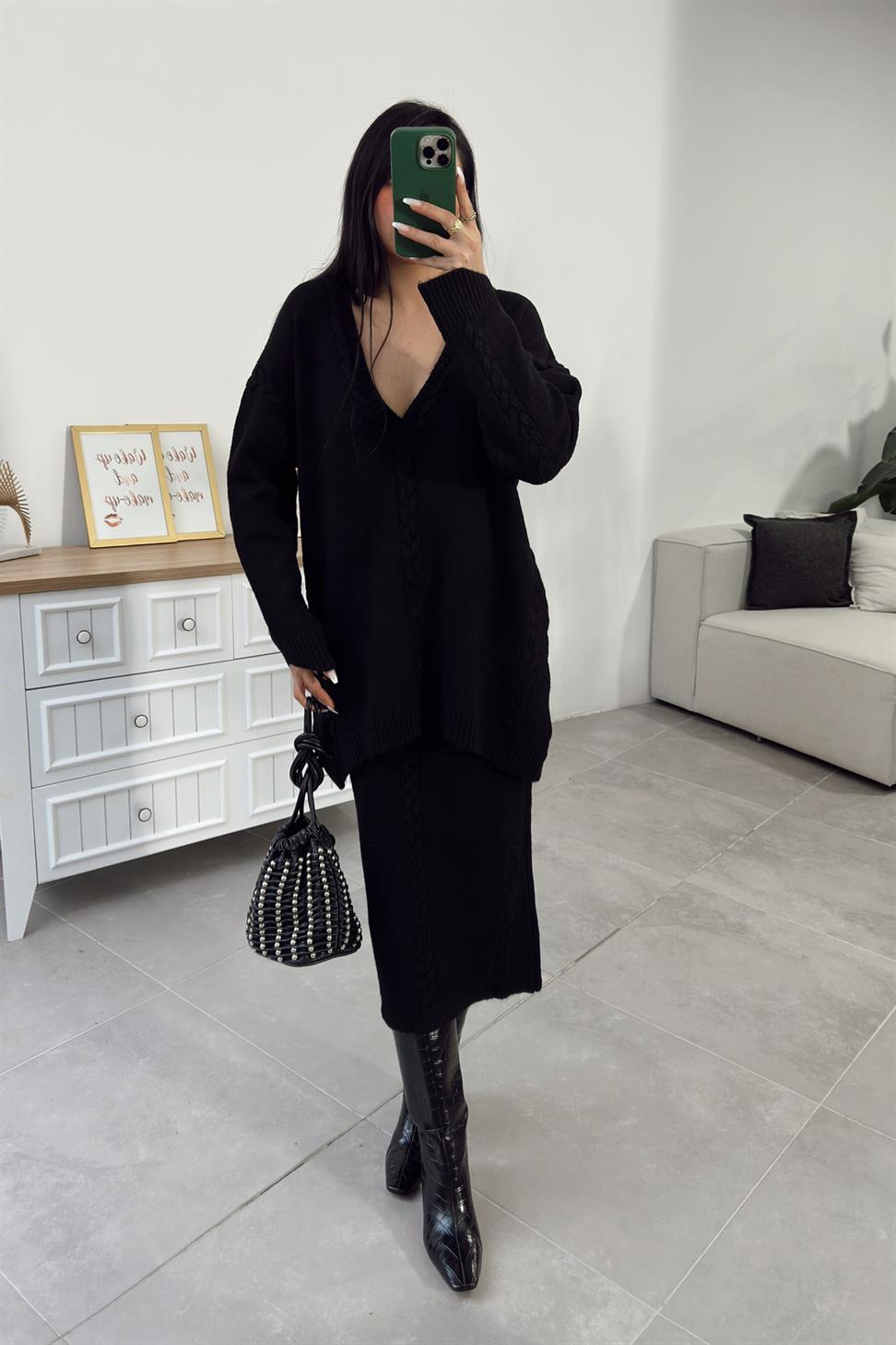 Saç Örgü Detaylı Etekli Triko Takım Siyah