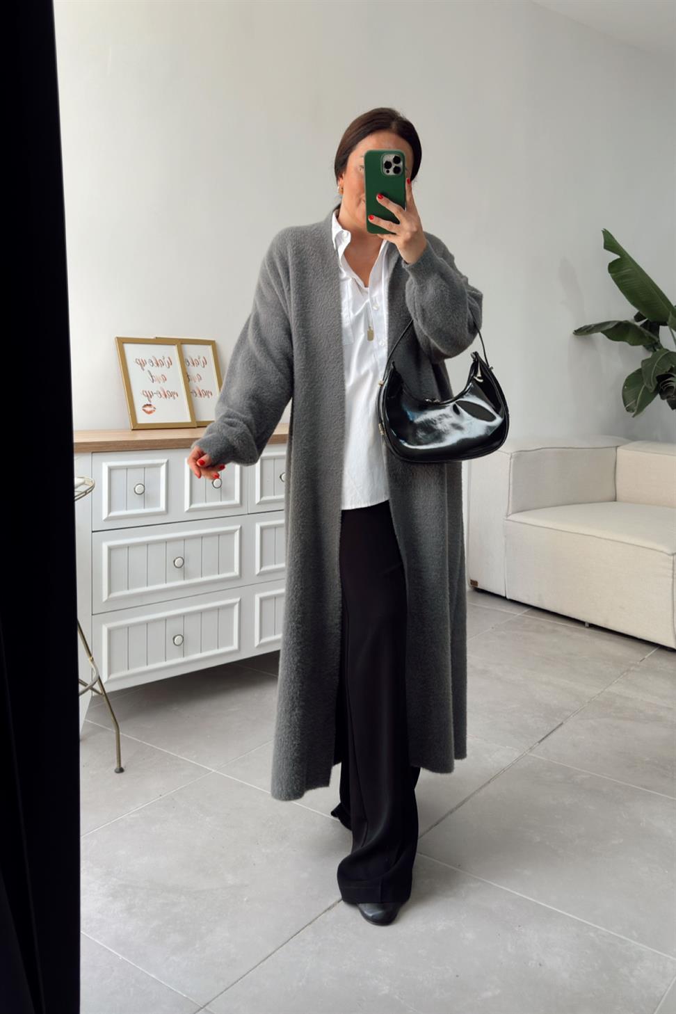 Sakallı Uzun Triko Hırka Gri