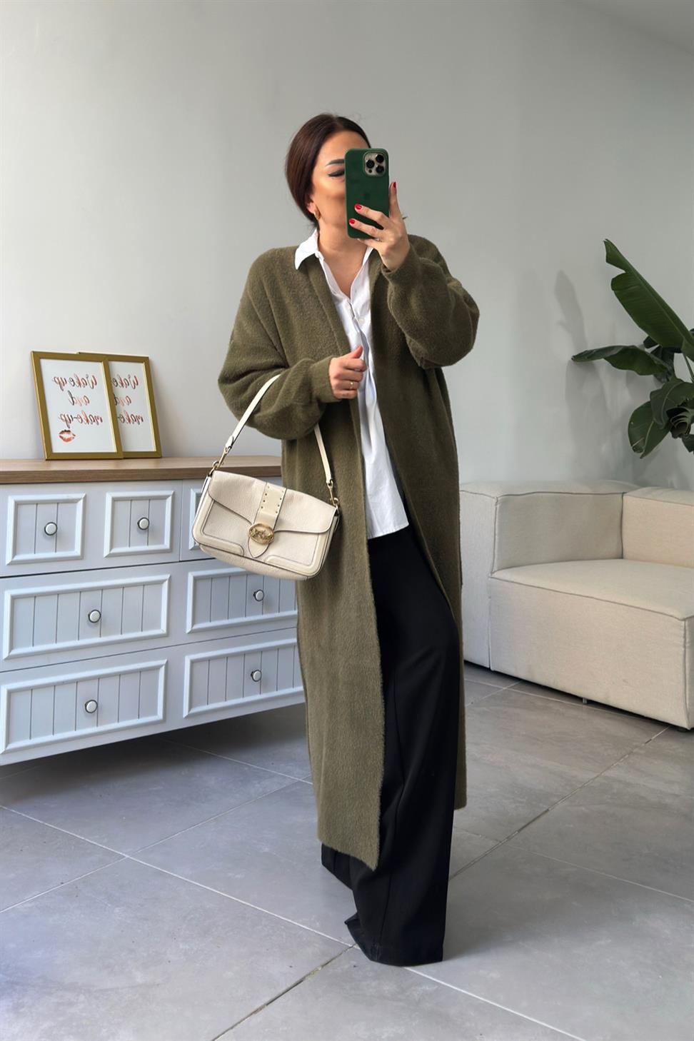 Sakallı Uzun Triko Hırka Haki