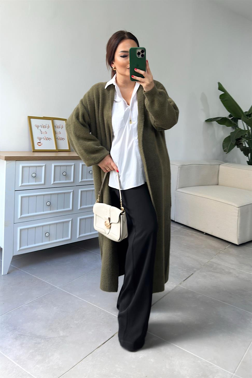 Sakallı Uzun Triko Hırka Haki