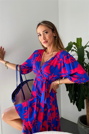 Saks Mavi V Yaka Belden İp Bağlama Detaylı Fuşya Desem Tasarım Pressa Elbise