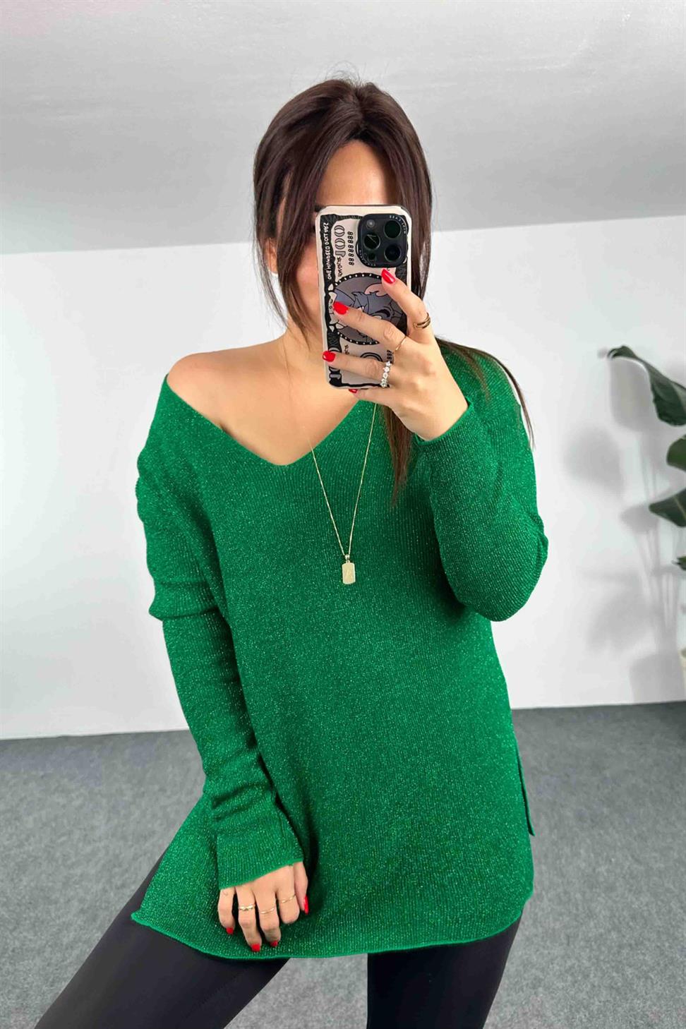 Sim İplik İnce Örme V Yaka Yırtmaçlı Bluz Yeşil